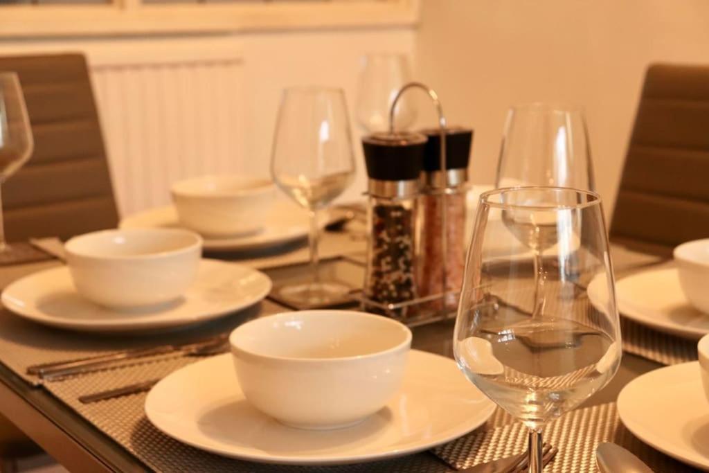 Lovely Staycation With Family Free Parking & Wifi 利兹 外观 照片